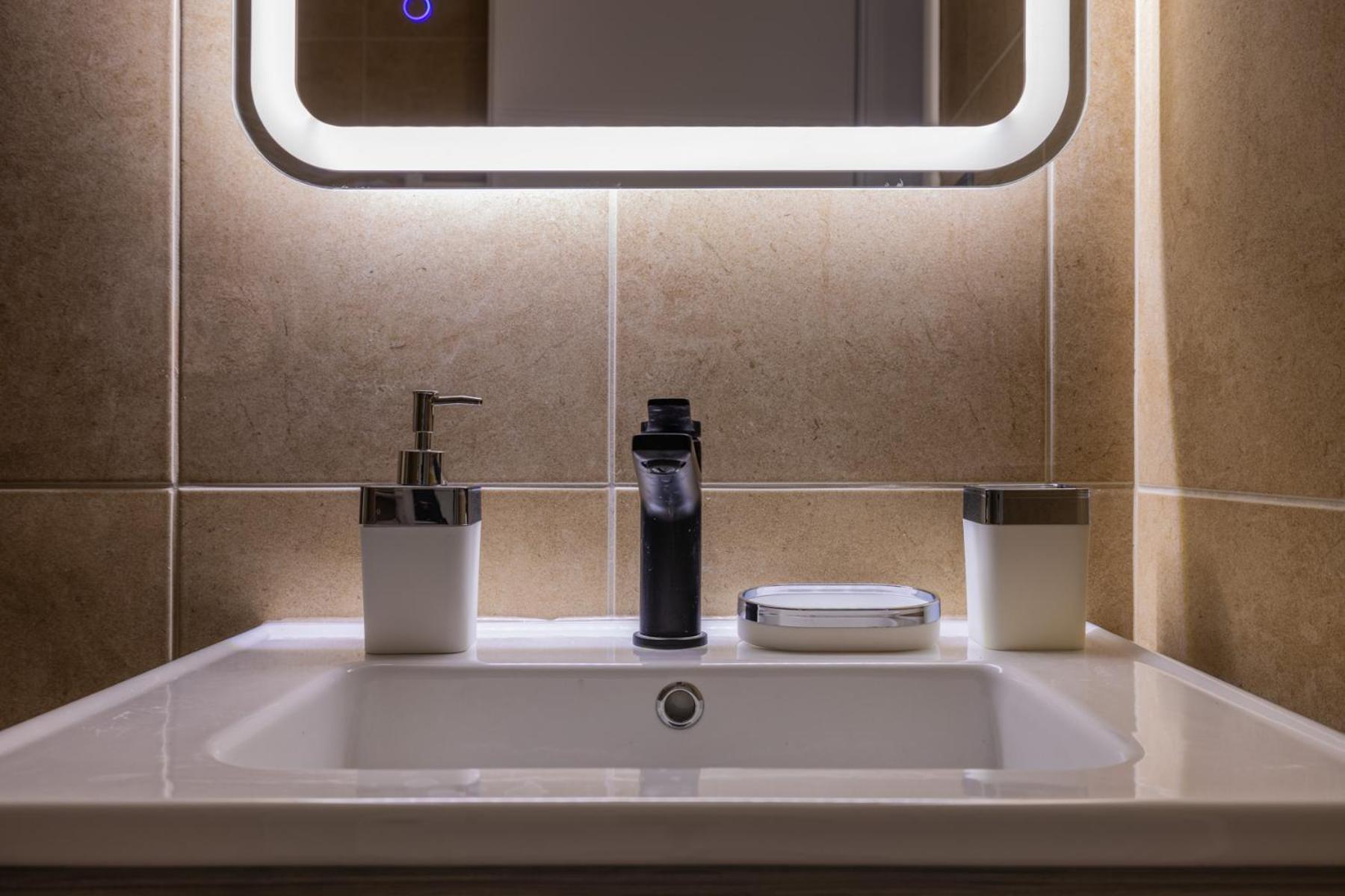 Luxury Central Apartment 2 Ксанті Екстер'єр фото
